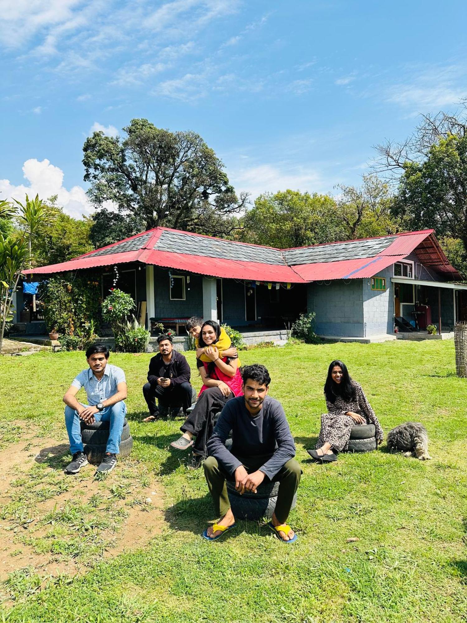 Dreamwoods A Travellers Farm Vandrarhem Dharamshala Exteriör bild